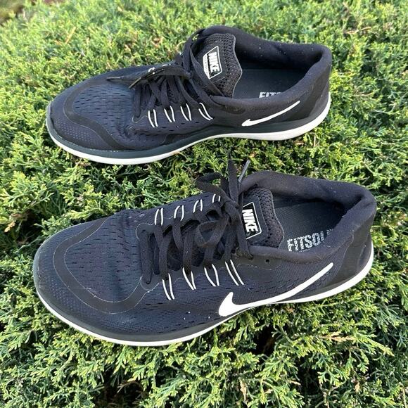 Nike Flex 2017 RN Women’s Athletic Shoes Size 10 Black - Picture 5 of 15